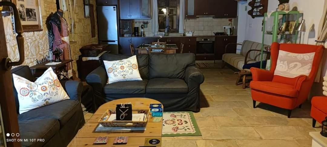 Pensjonat Aliki'S House 1+ 2 Polis Zewnętrze zdjęcie